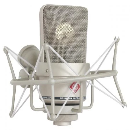 Neumann TLM 49