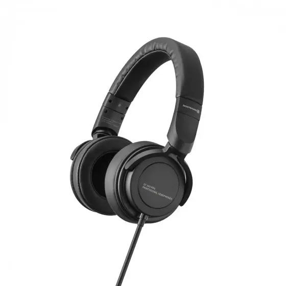 Beyer Dynamic DT 240 PRO